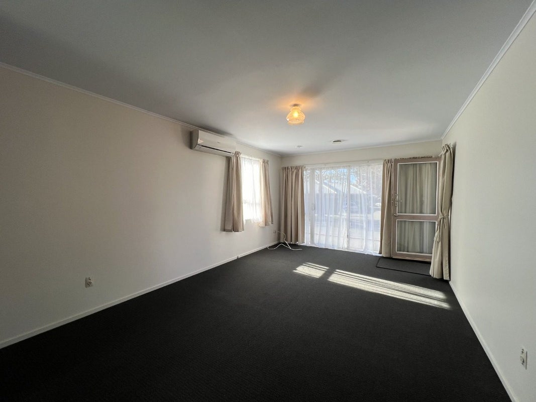 3/80 Charles Street, Waltham, Christchurch - Carousel 2