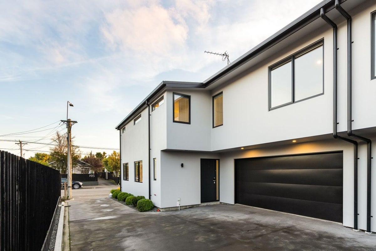 1/214 Barrington Street, Somerfield, Christchurch - Carousel 1
