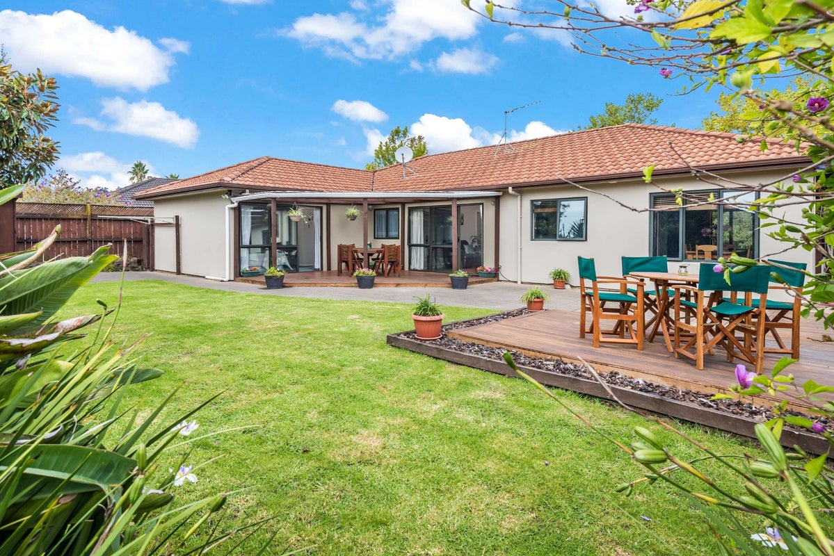 13 Caltra Place, East Tamaki, Auckland - Carousel 2