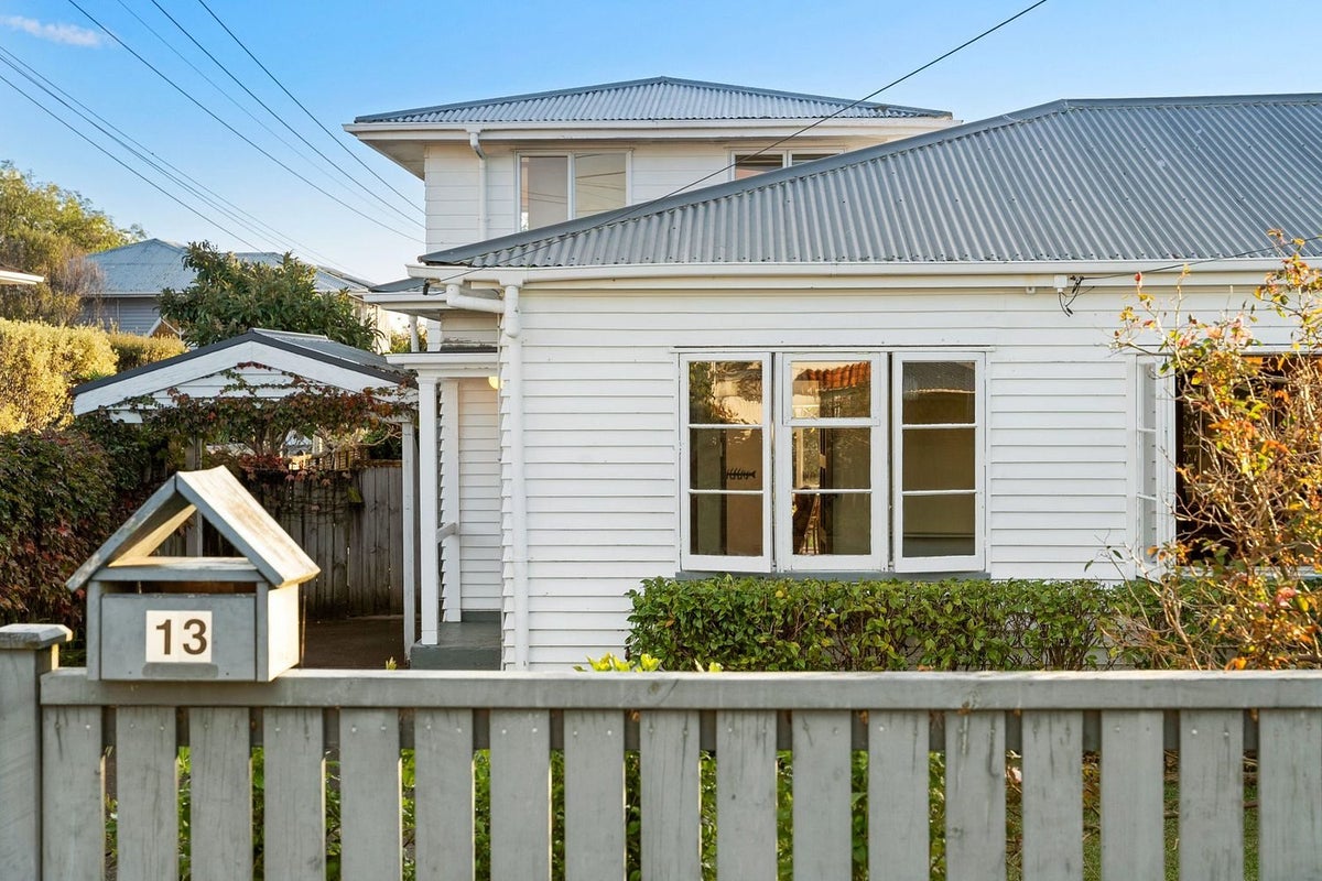 13 Wicklow Road, Narrow Neck, Auckland - Carousel 1