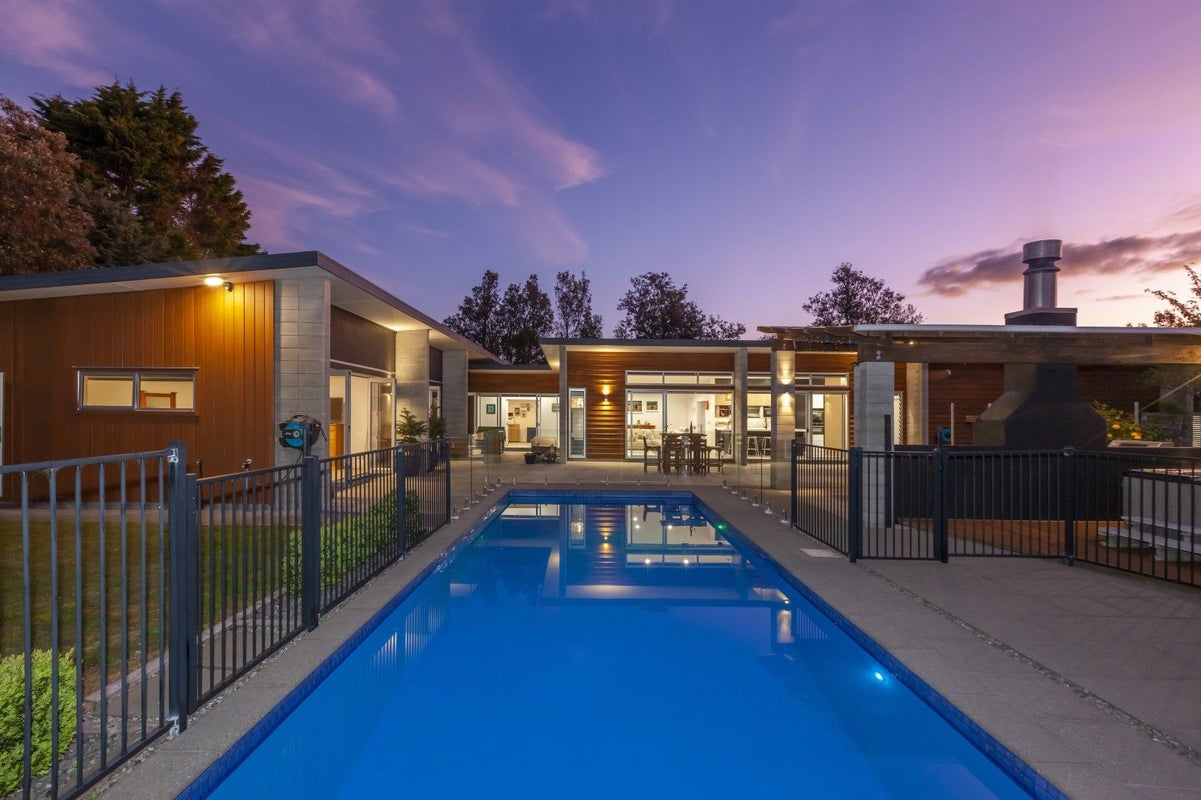 62 Wood Leigh, Paraparaumu Beach, Paraparaumu - Carousel 1