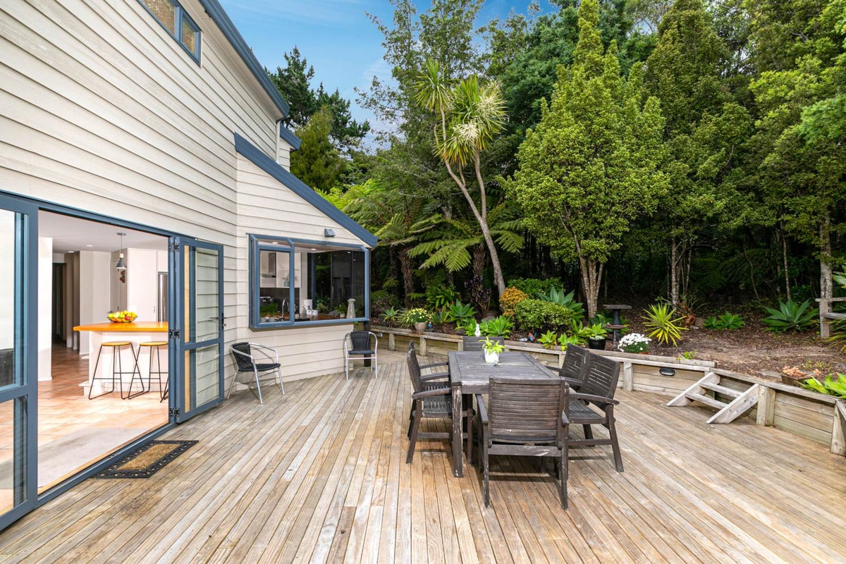 12 Rimu Rise, Albany, Auckland - Carousel 1