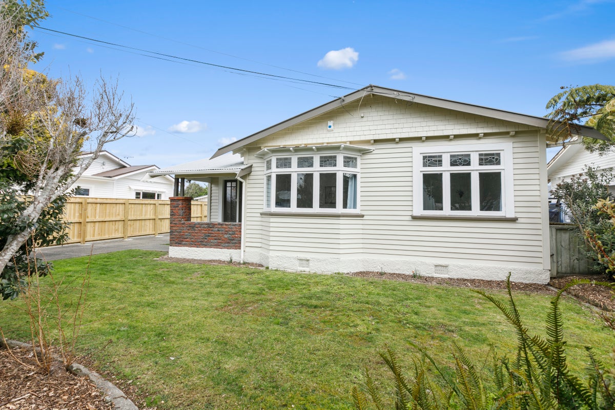 30 Hume Street, Alicetown, Lower Hutt - Carousel 2