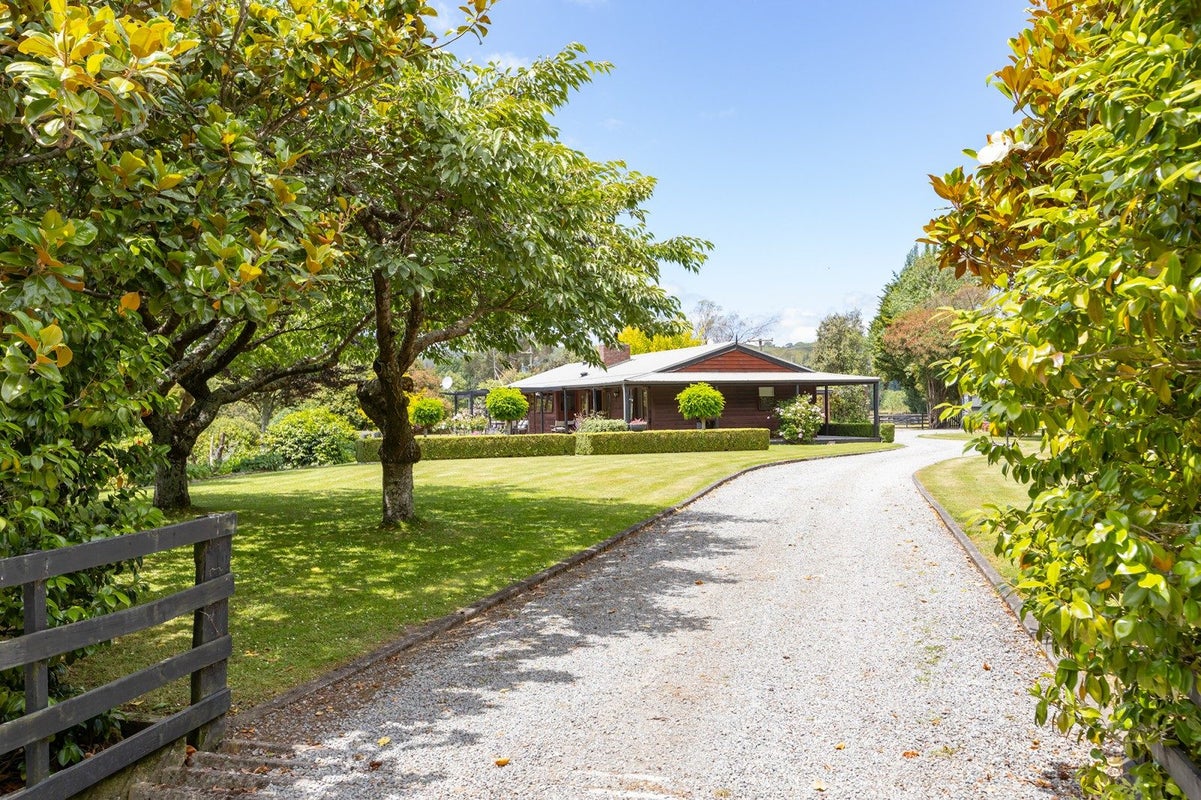 354B Manaia Road, Homebush, Masterton - Carousel 1