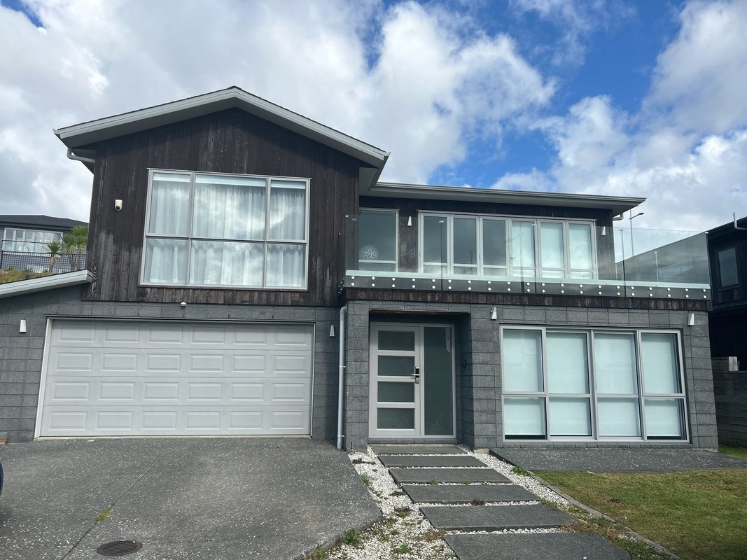 50 Headland Drive, Long Bay, Auckland - Carousel 1