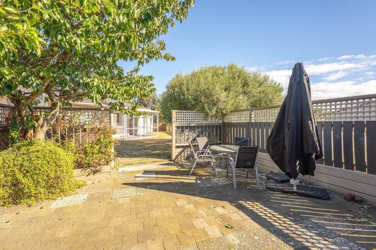 52 Sarah Street, Waikawa Beach, Manakau - Carousel 2