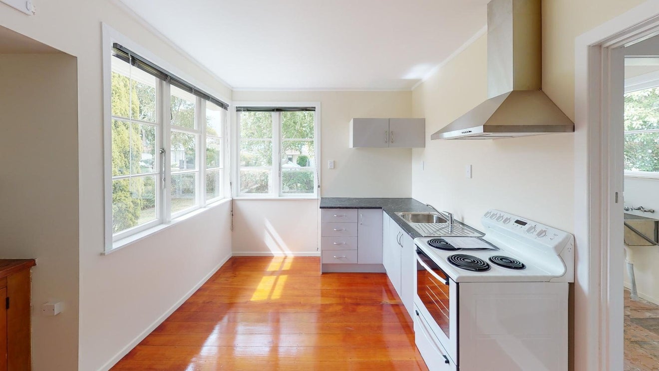 643 Featherston Street, Roslyn, Palmerston North - Carousel 2