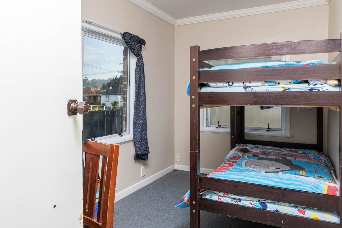 2B Curtis Street, Kensington, Whangarei - Carousel 7