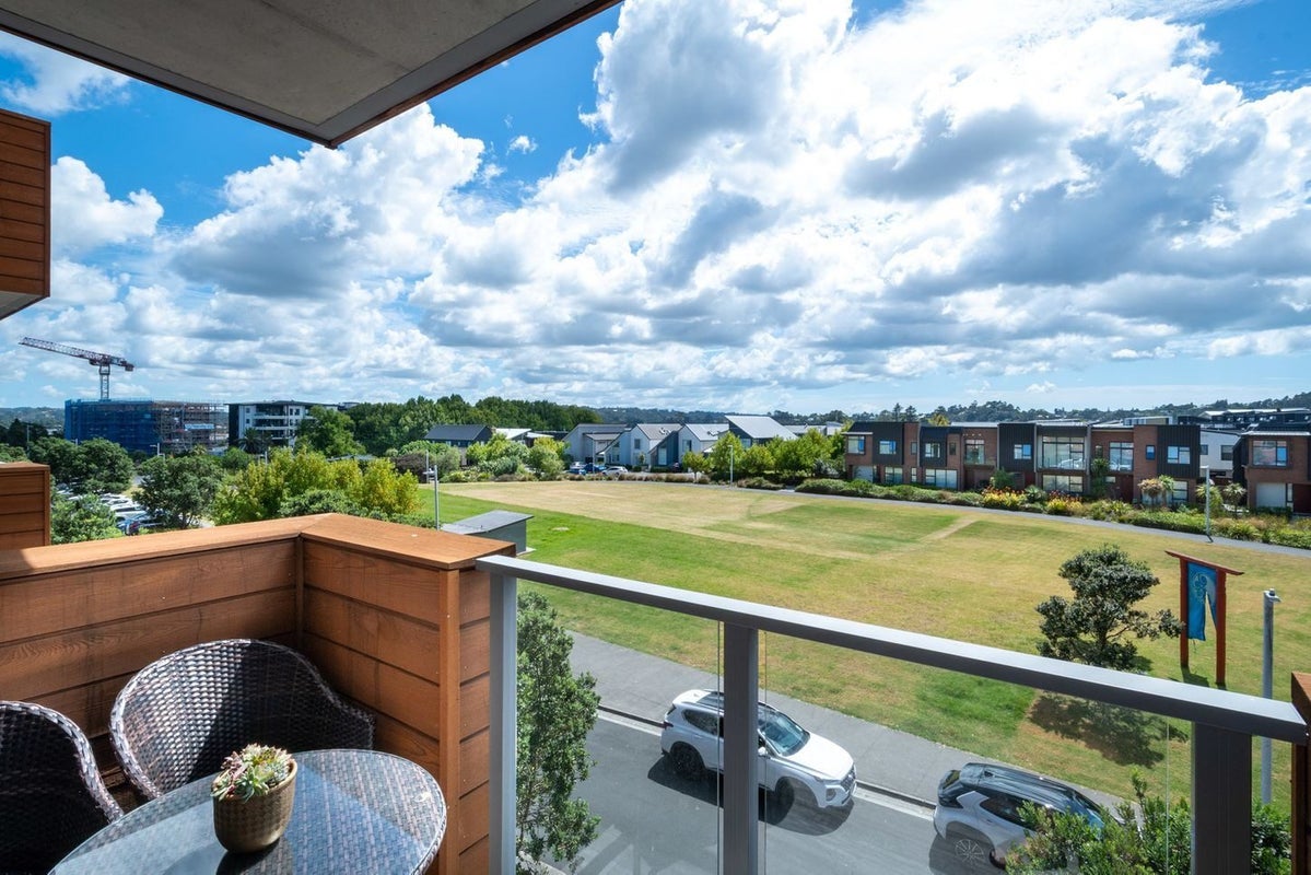 206/160D Hobsonville Point Road, Hobsonville, Auckland - Carousel 2