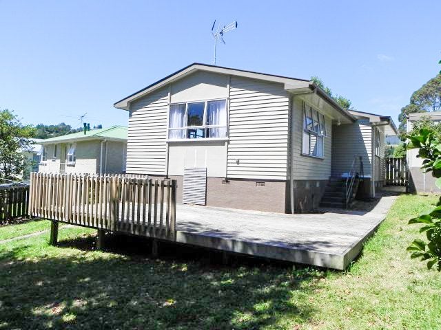 46 Speargrass Grove, Timberlea, Upper Hutt - Carousel 1