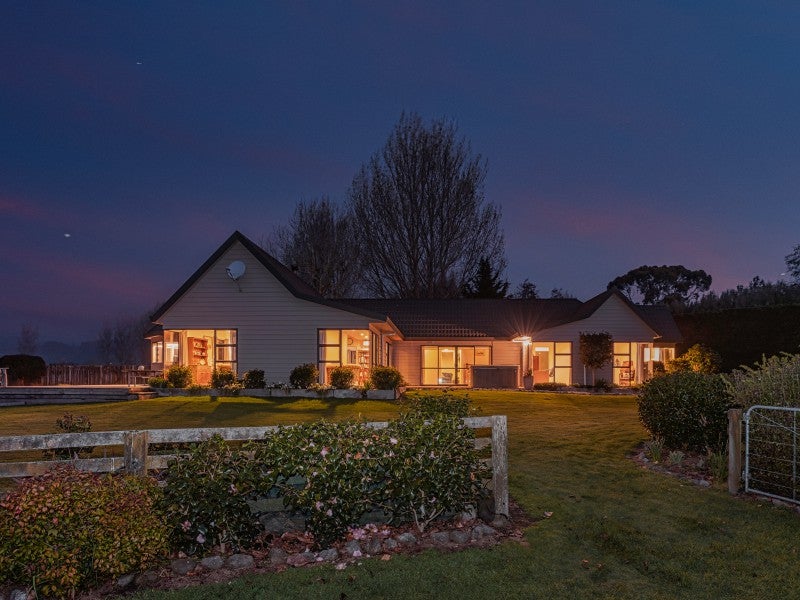 45 Takapu Road, Manakau, Levin - Carousel 2