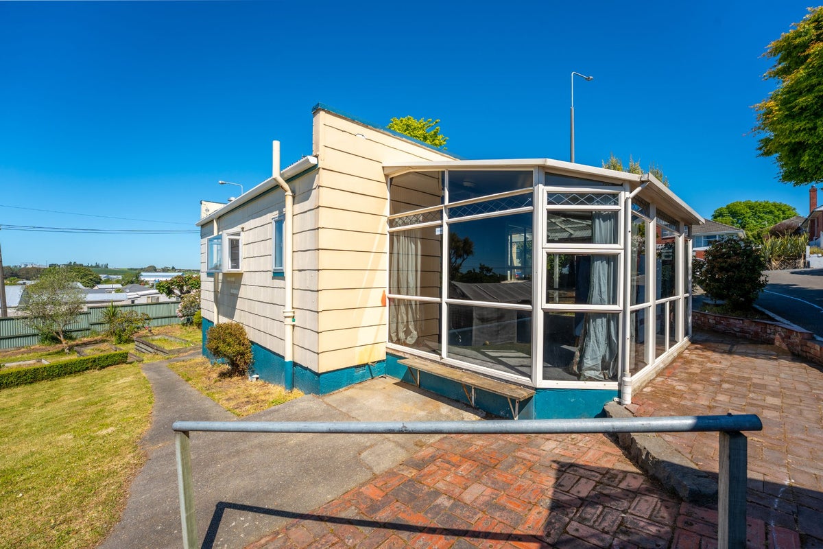 54 King Street, Kensington, Timaru - Carousel 1