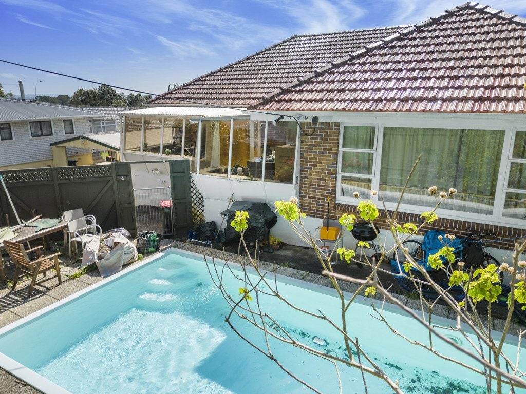 23 Armagh Road, Blockhouse Bay, Auckland - Carousel 2