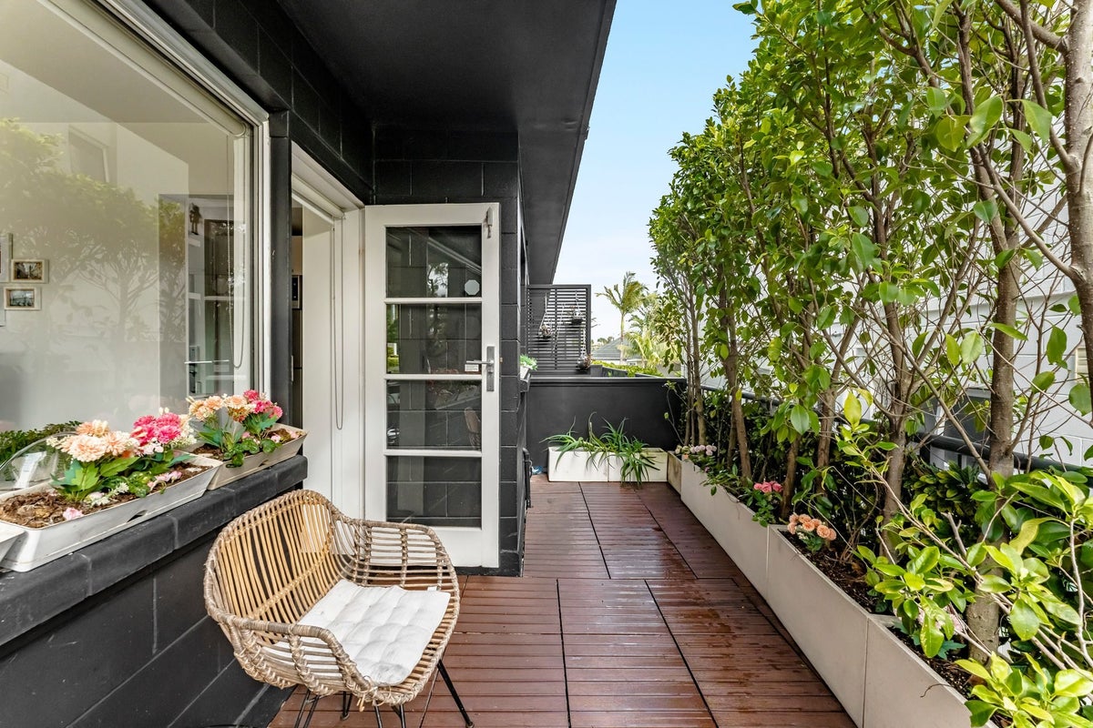 1/20 Central Road, Kingsland, Auckland - Carousel 2