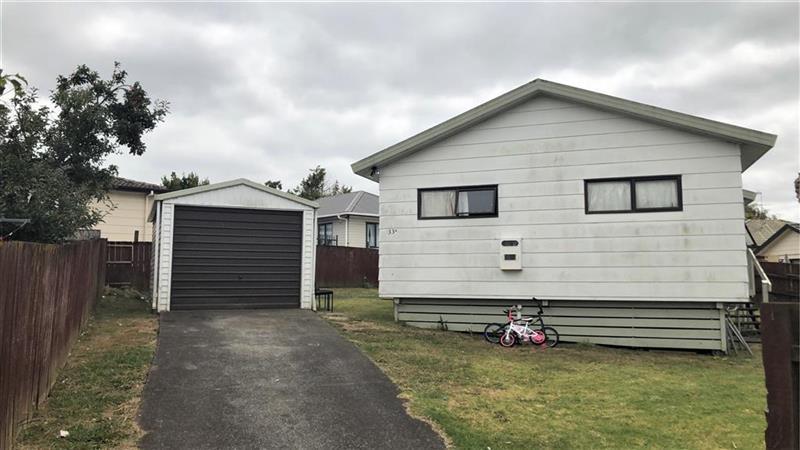 33A Limond Street, Randwick Park, Auckland - Carousel 1