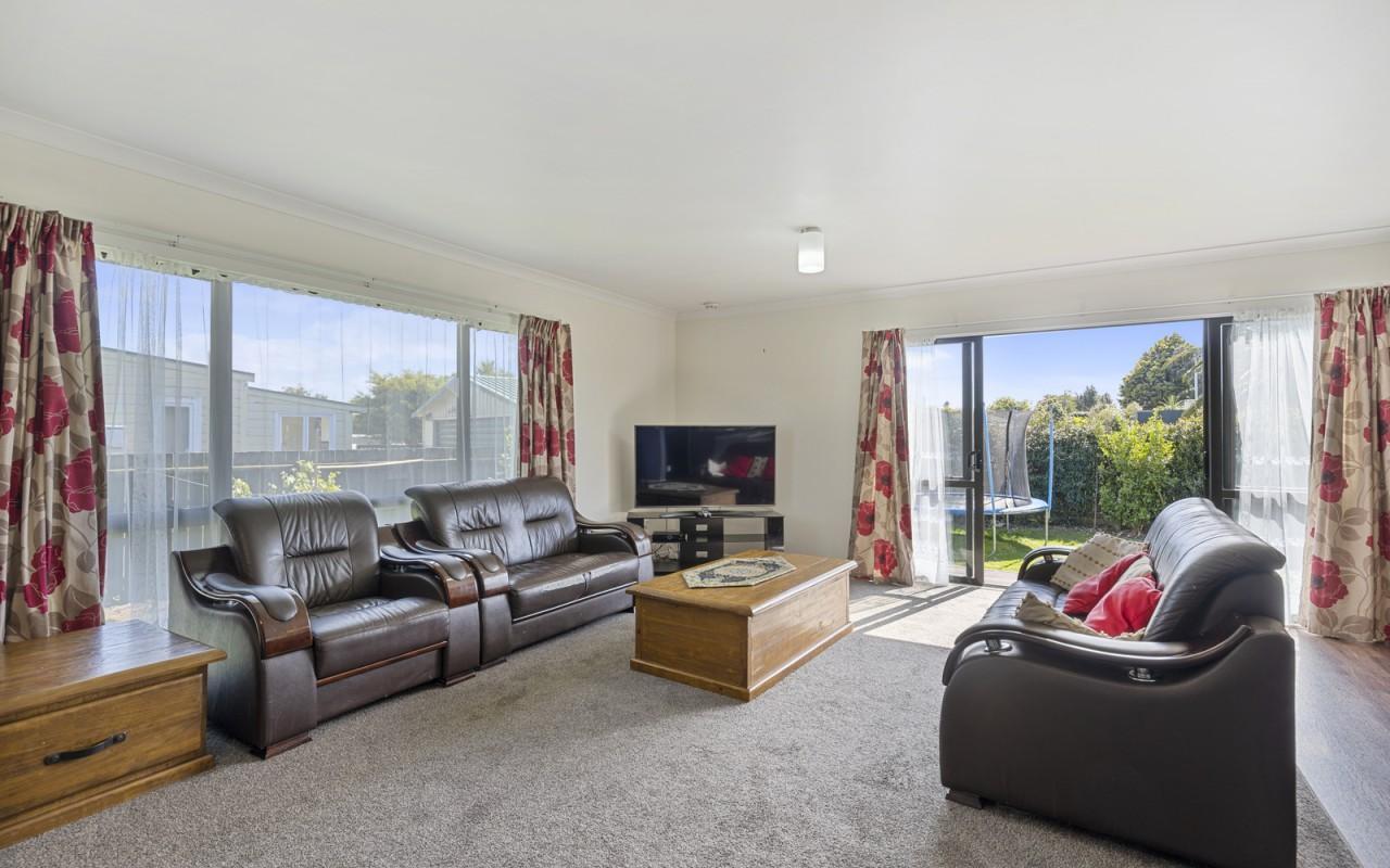 7 Fox Street, Okato, Okato - Carousel 2