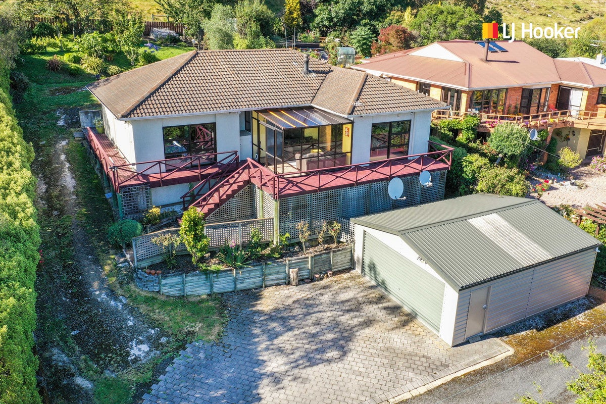 111 Main South Road, East Taieri, Mosgiel - Carousel 34