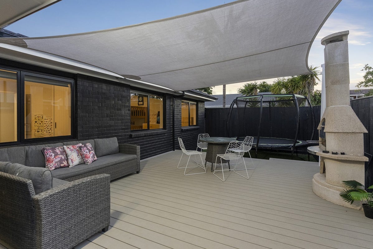 5 Everingham Place, Sunnyhills, Auckland - Carousel 1