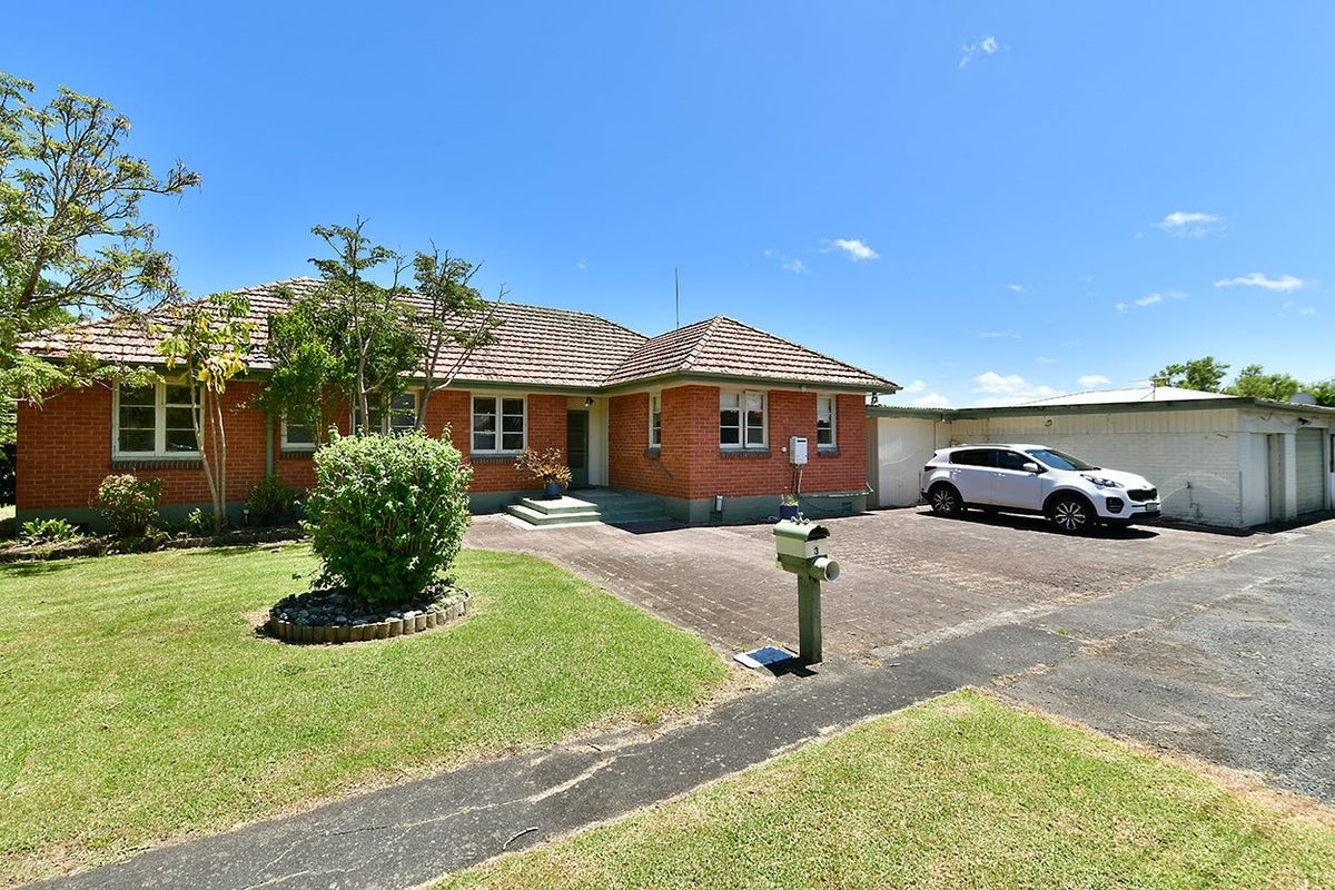 3 Pengelly Place, Parakai, Helensville - Carousel 19