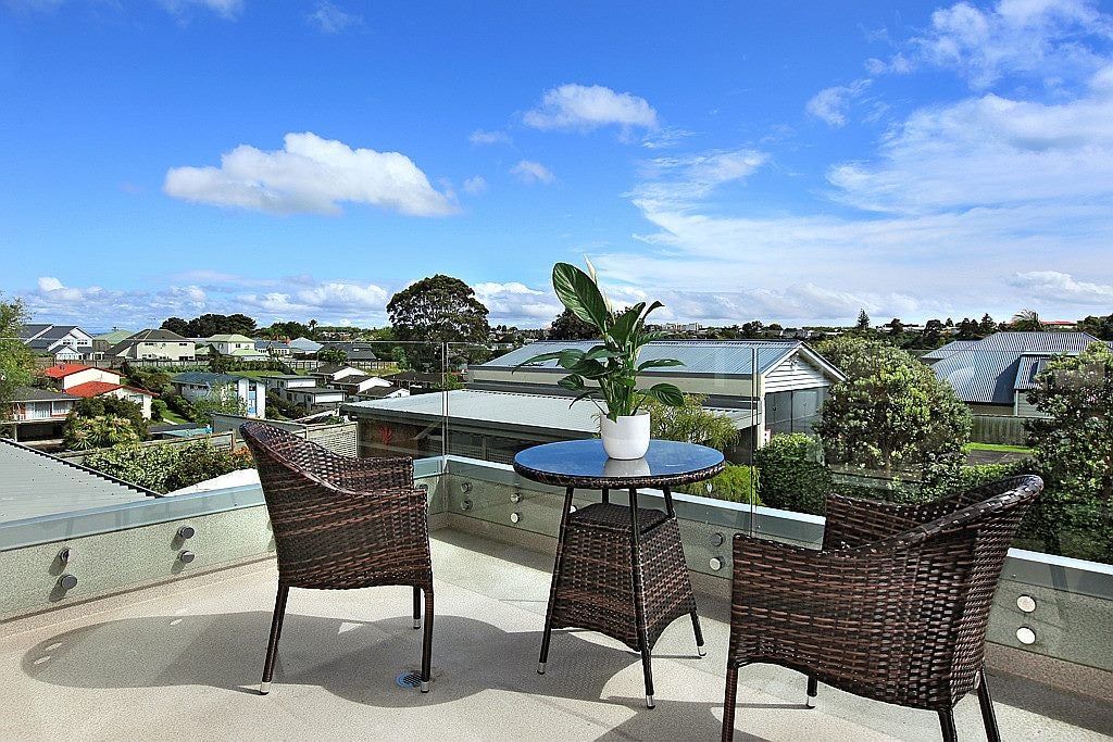 20A School Road, Morningside, Auckland - Carousel 2