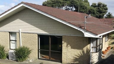 18A Ellesmere Cres, Pakuranga Heights, Manukau - Carousel 1