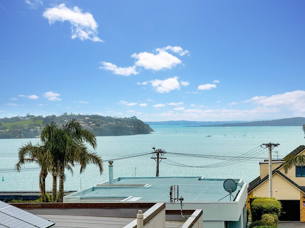 26A Sea Spray Drive, Bucklands Beach, Auckland - Carousel 2