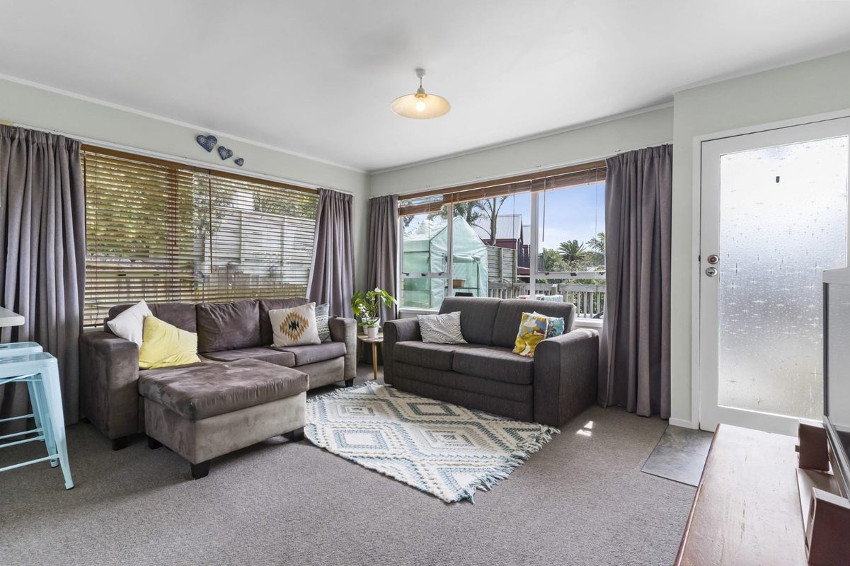4/18 Nordon Place, Remuera, Auckland - Carousel 2