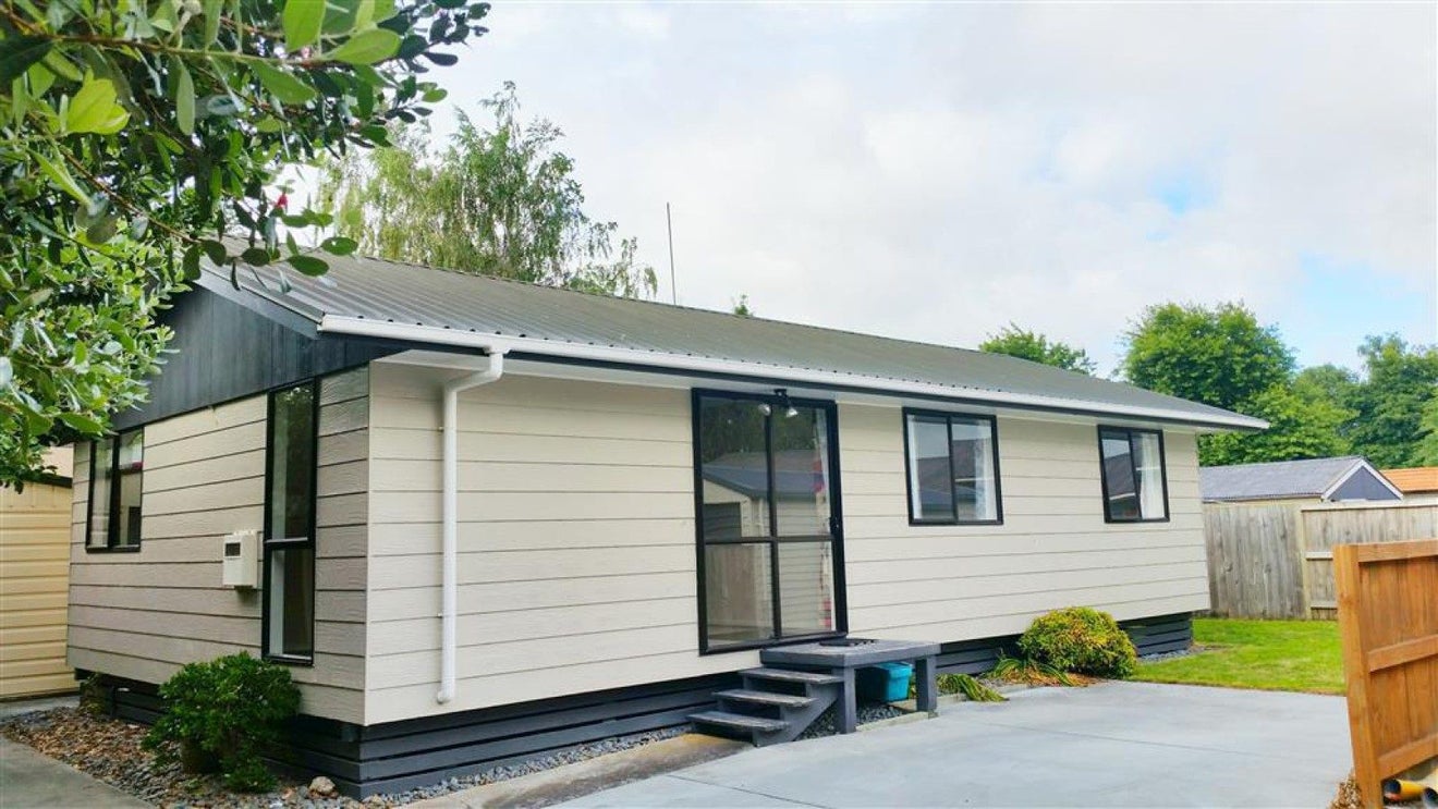 2B Reeves Close, Fairview Downs, Hamilton - Carousel 1