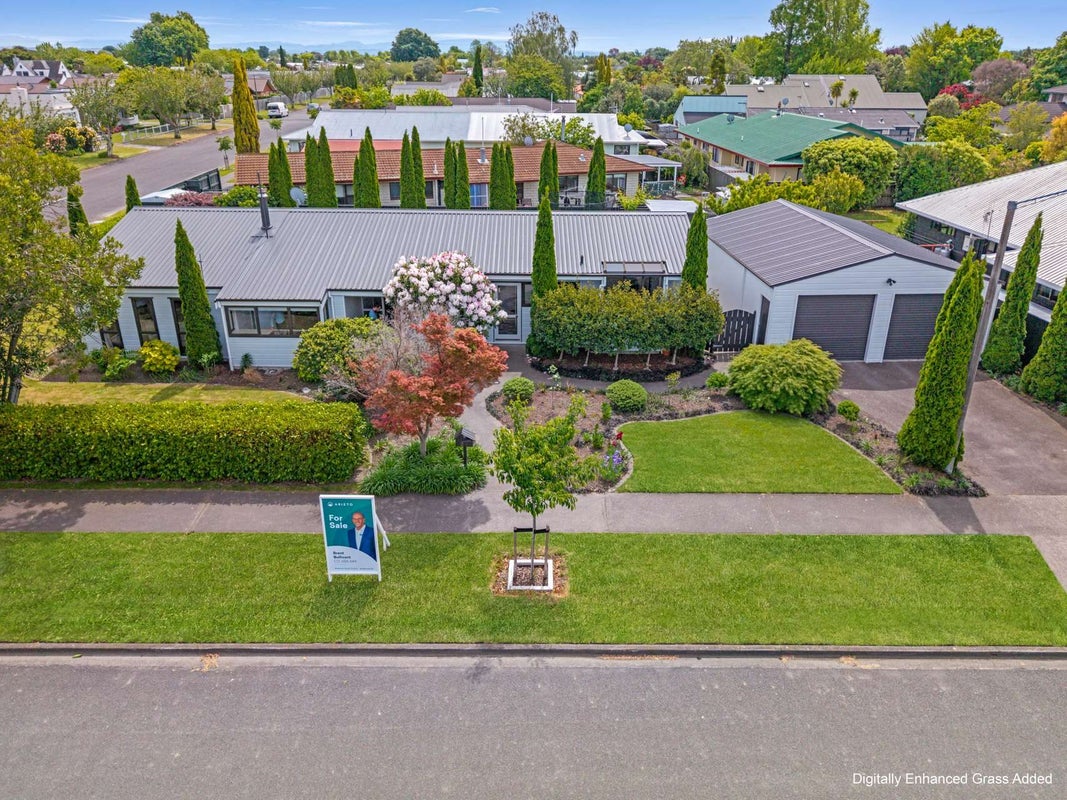 2 Kathleen Street, Parkvale, Hastings - Carousel 1