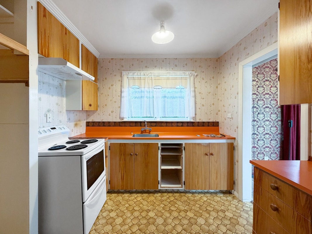 56 Wairere Road, Bastia Hill, Whanganui - Carousel 2