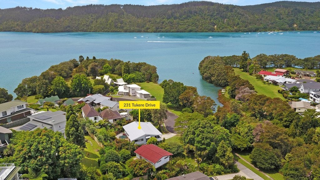 231 Tukere Drive, Whangamata - Carousel 2
