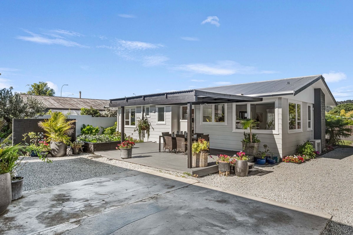 60 Owen Road, Outer Kaiti, Gisborne - Carousel 2