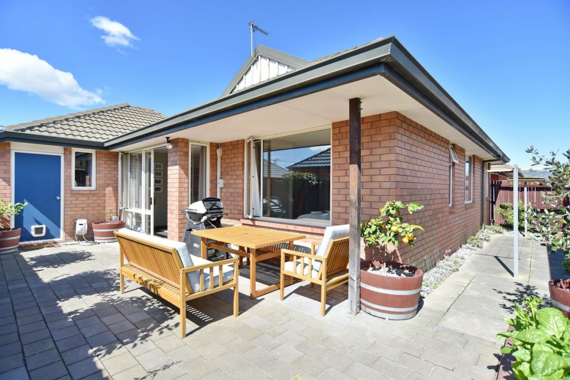 2/109 Antigua Street, Addington, Christchurch - Carousel 1