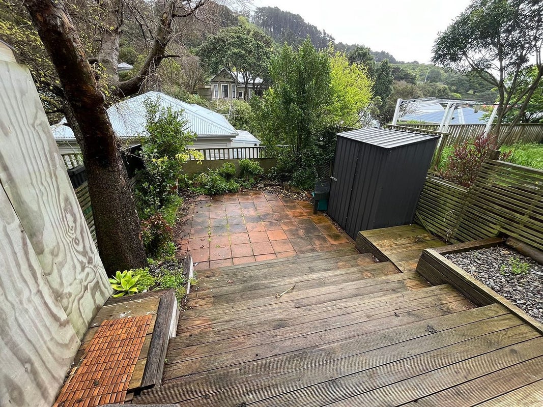 152 Hanson Street, Newtown, Wellington - Carousel 1