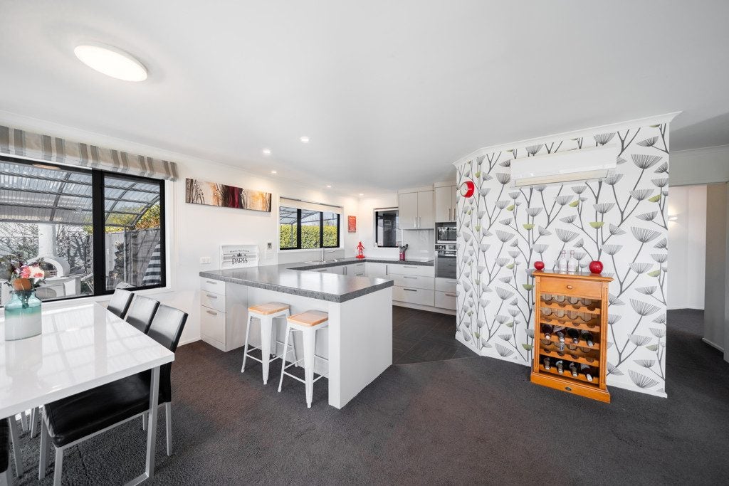 18 Majestic Chance, Seaward Bush, Invercargill, Southland - Carousel 2
