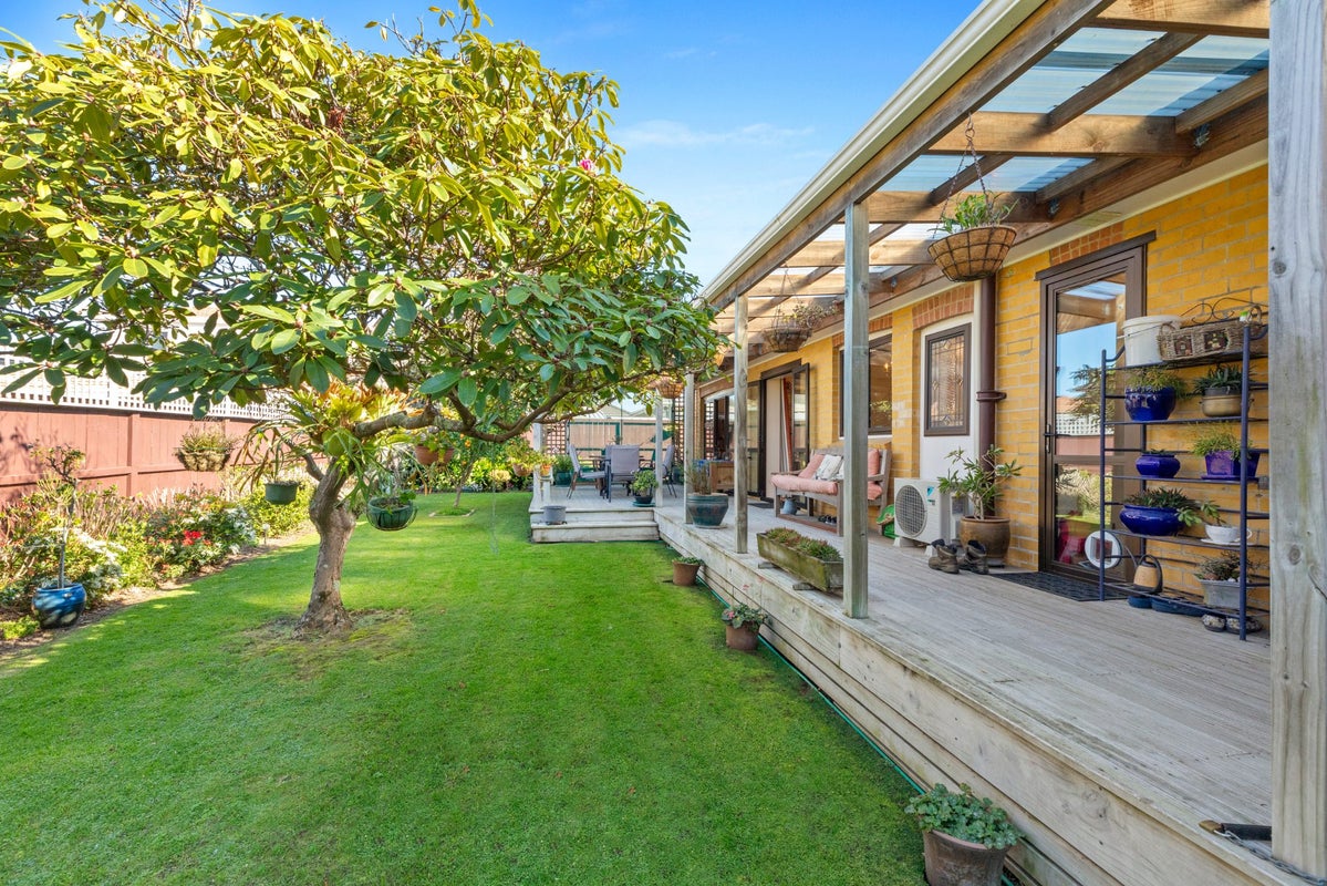 10 Brinkley Road, Otumoetai, Tauranga - Carousel 19