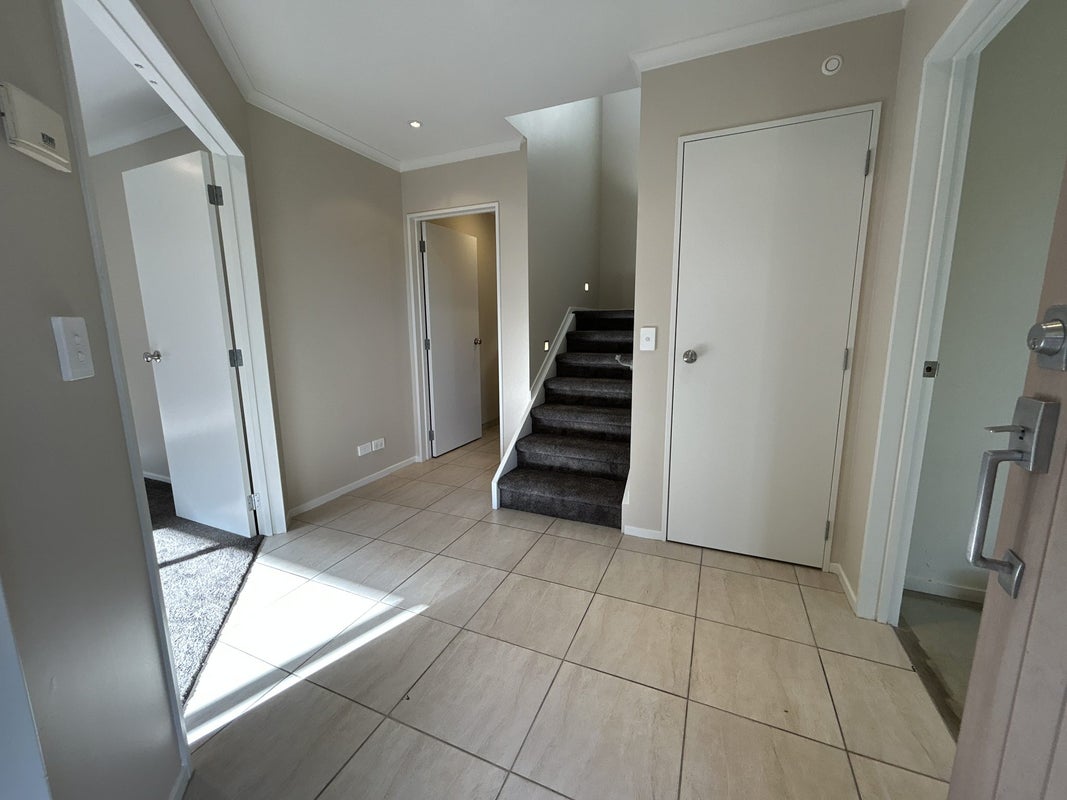 237A Titirangi Road, Titirangi, Auckland - Carousel 2
