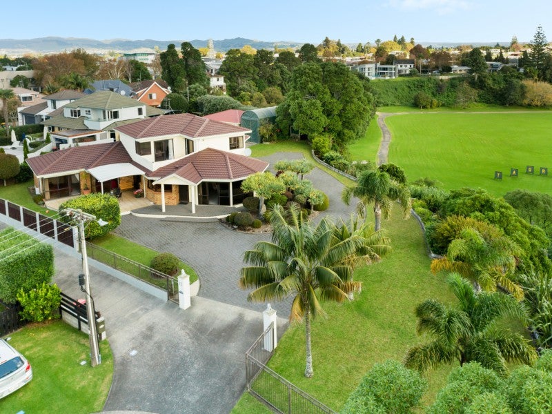 12 Jordan Street, Tauranga, Tauranga - Carousel 1