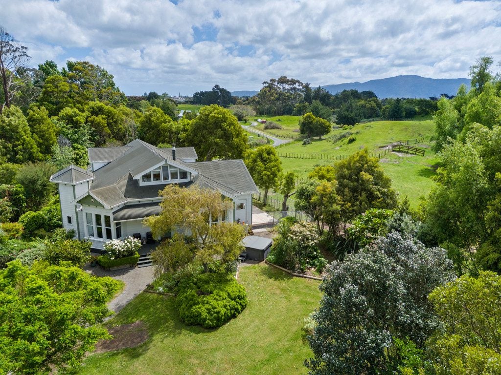 119 Ratanui Road, Paraparaumu, Paraparaumu - Carousel 1