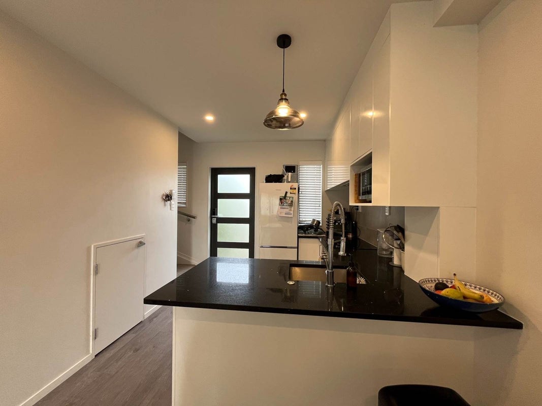 6/8 Arney Road, Ranui, Auckland - Carousel 2