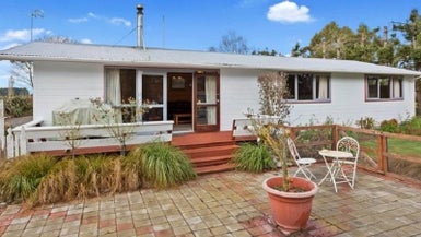 489 Pesters Road, West Eyreton, Rangiora - Carousel 1