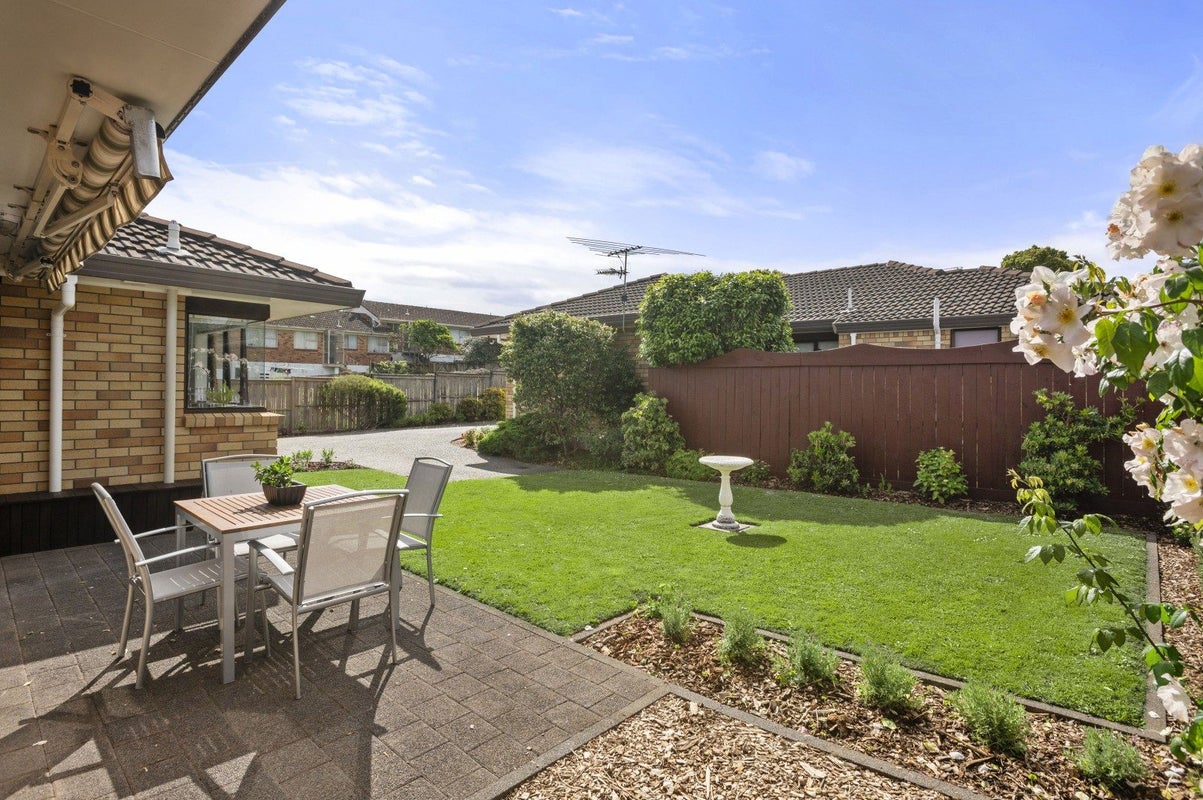 3/11 Turama Road, Royal Oak, Auckland - Carousel 2