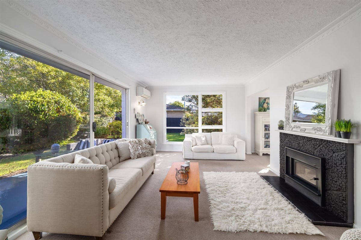 32 Rossiter Avenue, Redwood, Christchurch - Carousel 2