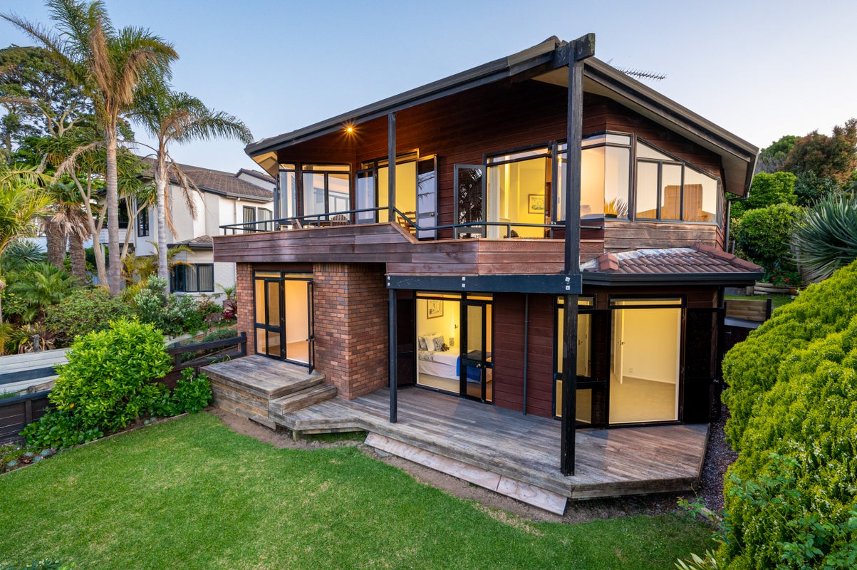 1/30 Prospect Terrace, Milford, Auckland - Carousel 2