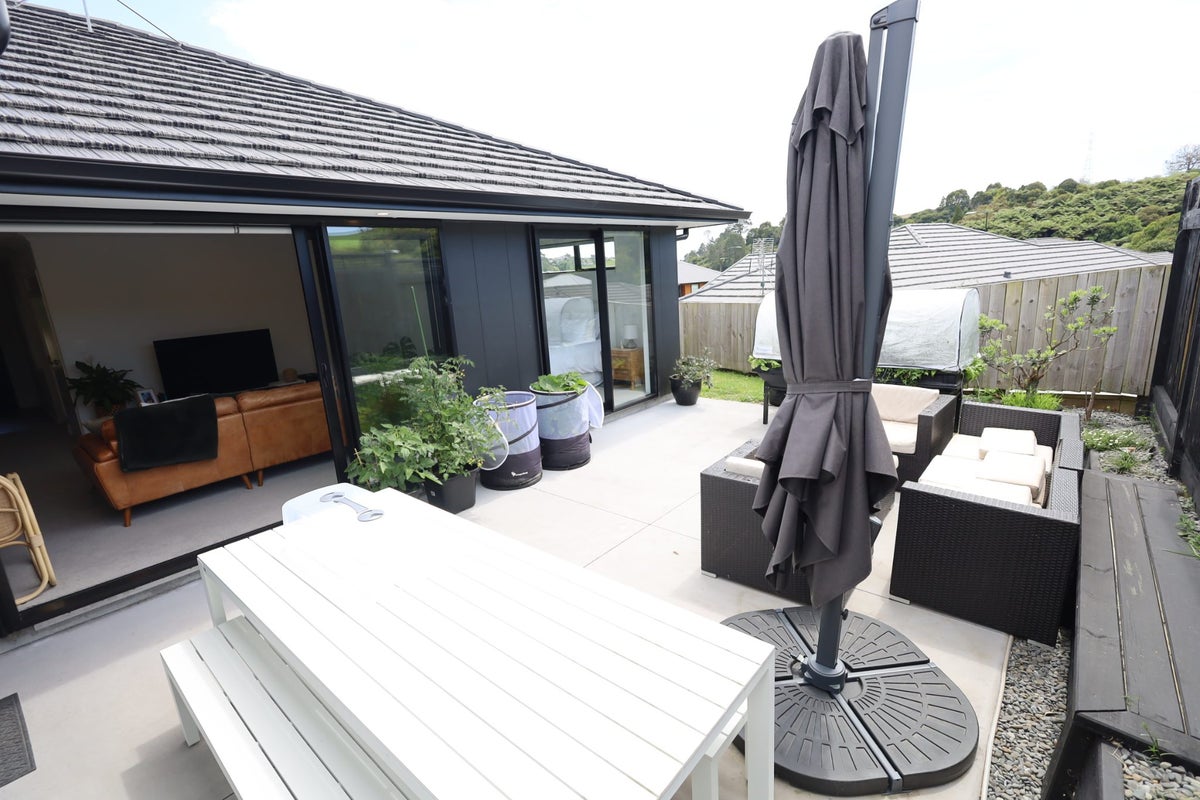 268 Adler Drive, Ohauiti, Tauranga - Carousel 2