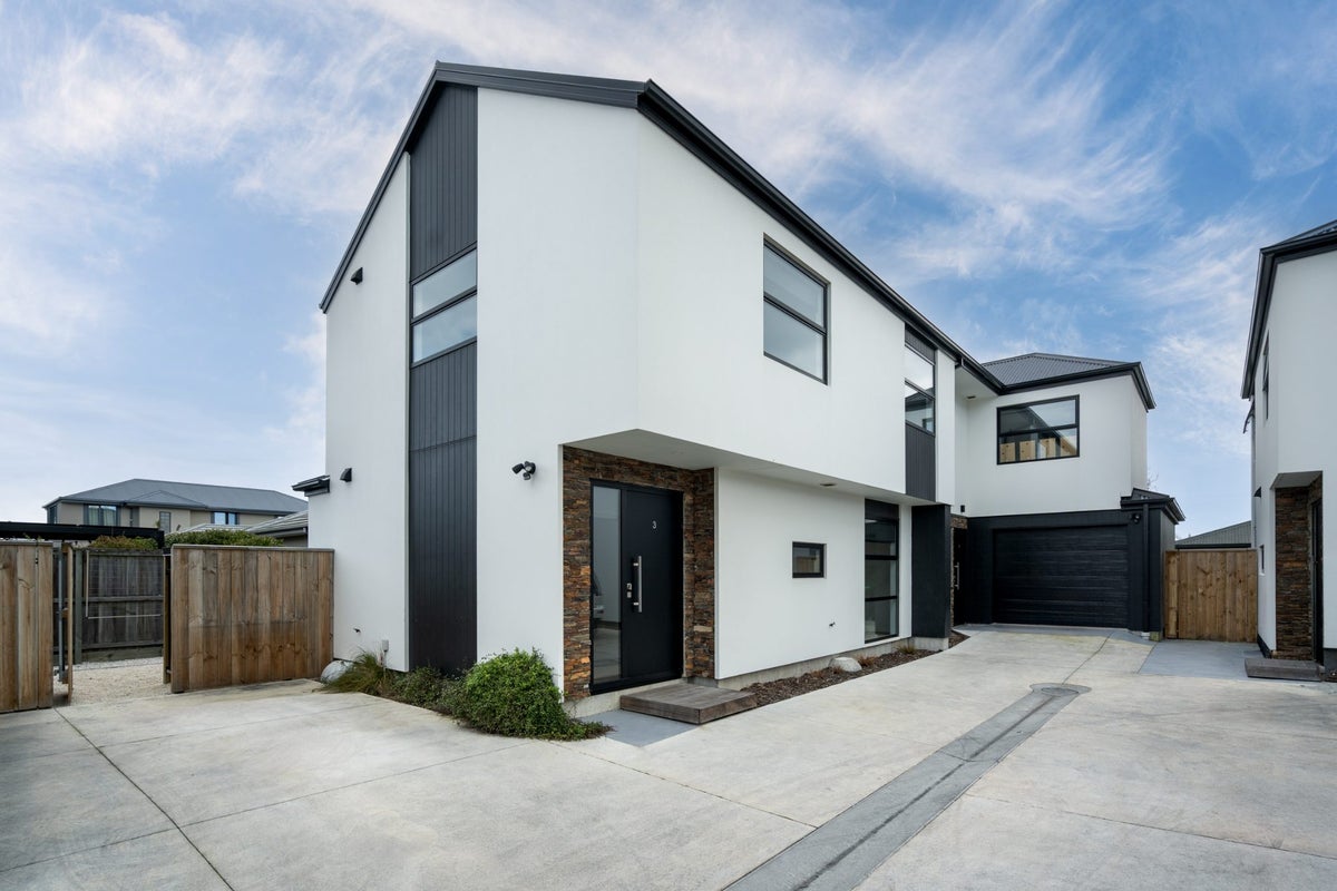 3/629 Worcester Street, Linwood, Christchurch City, Canterbury - Carousel 1