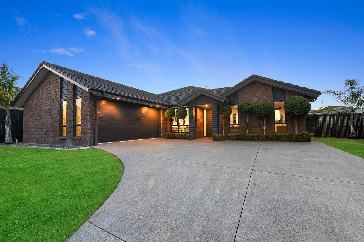 10 Vantage Place, Flagstaff, Hamilton - Carousel 1