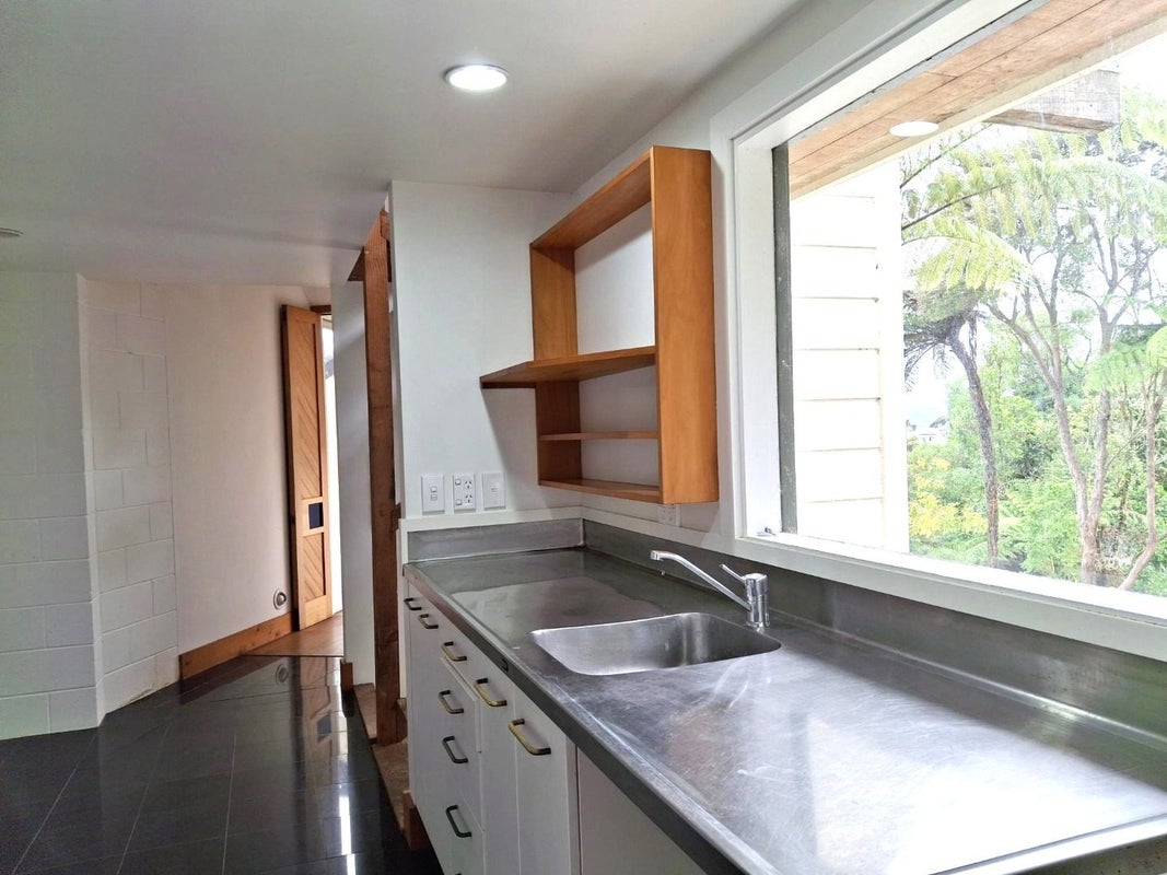 92 Cecil Road, Wadestown, Wellington - Carousel 1