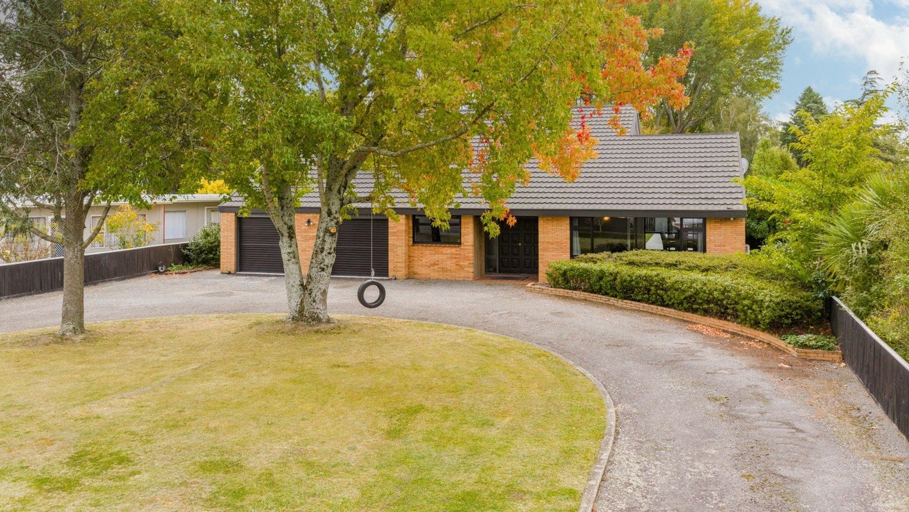 19 Francis Drake Street, Waipukurau, Waipukurau - Carousel 32