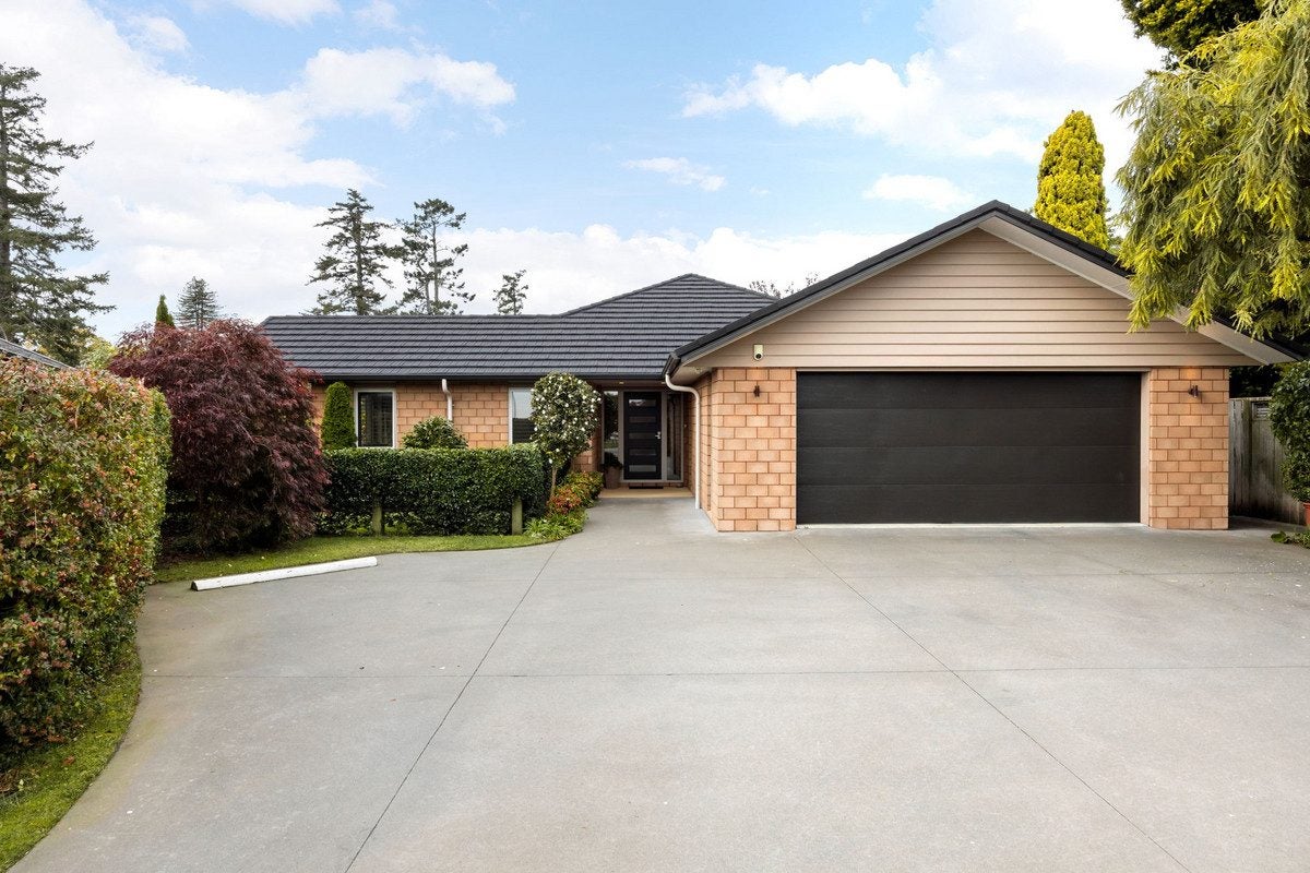 15 Henry Bell Close, Leamington, Cambridge - Carousel 1